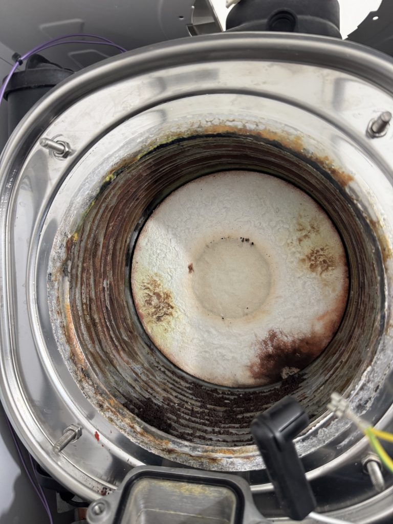 Paulo Jorge reparação de caldeira de condensação mural solar térmico bomba de calor ar condicionado caldeira gasoleo multimarca